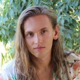 Casey Lowry Interview (Rianne Kate Thompson)